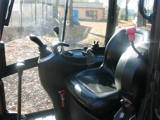 koparkikrakow.pl - JCB 8014 2011r — zdjęcie 8