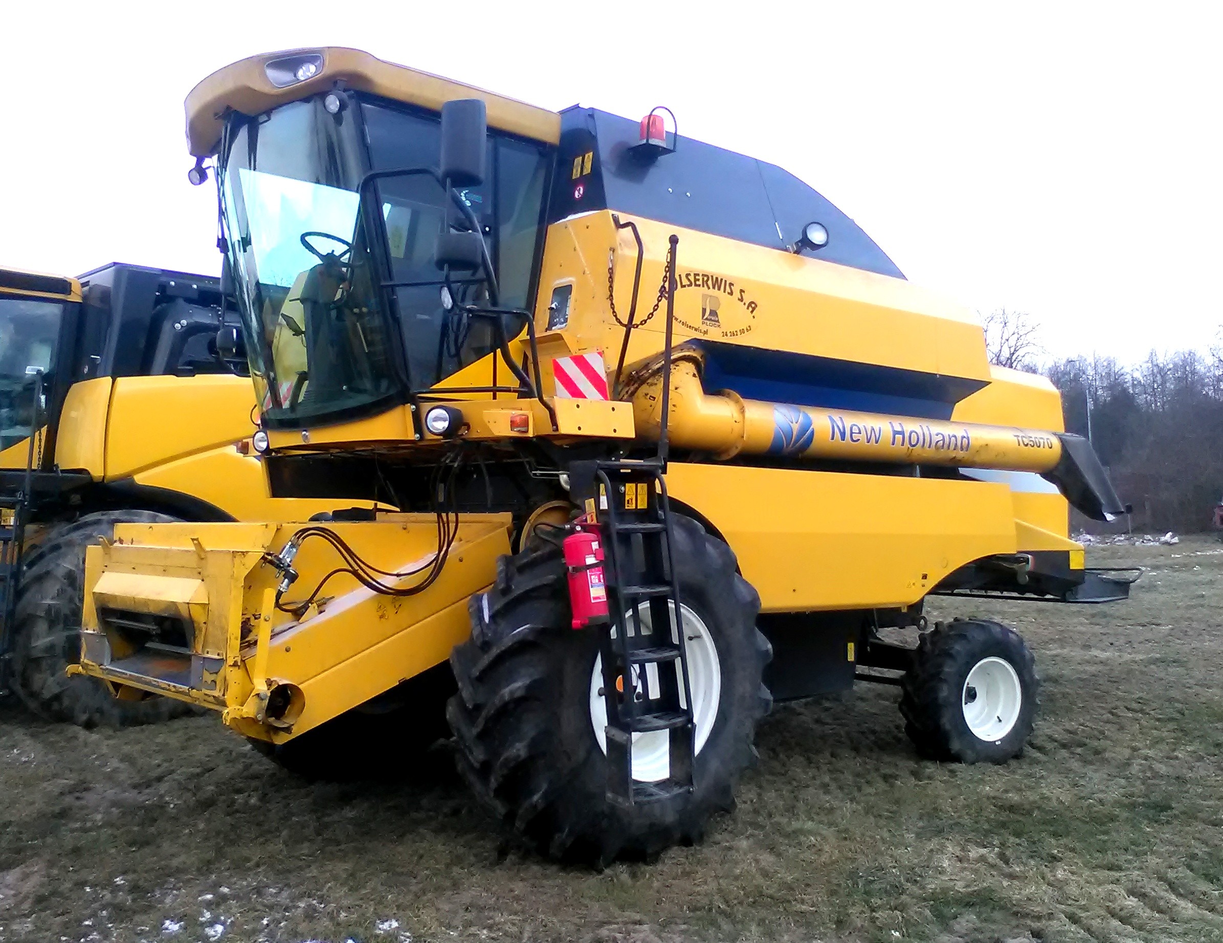 Kombajn New Holland  TC 5070 — zdjęcie 5
