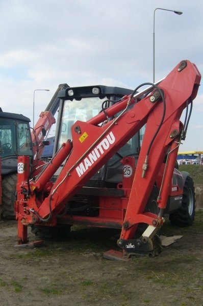 KOPARKO - ŁADOWARKA TELESKOPOWA MANITOU MLB 625 — zdjęcie 4