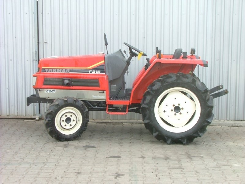 Mini traktorek Yanmar F215, 21KM, 4x4 — zdjęcie 2