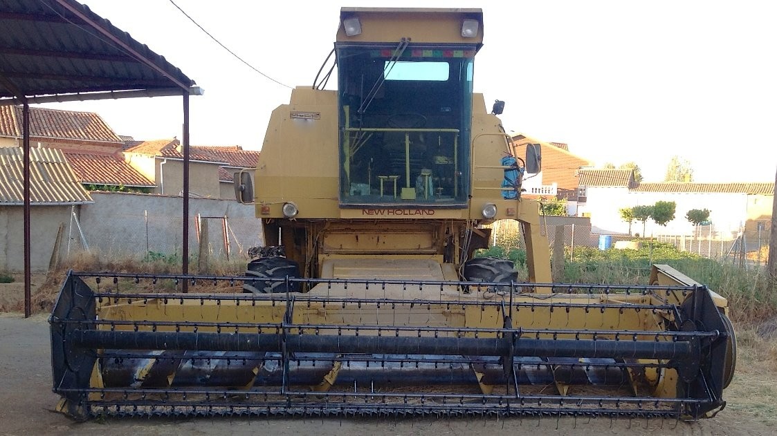 New Holland 8055 - 1990 — zdjęcie 2