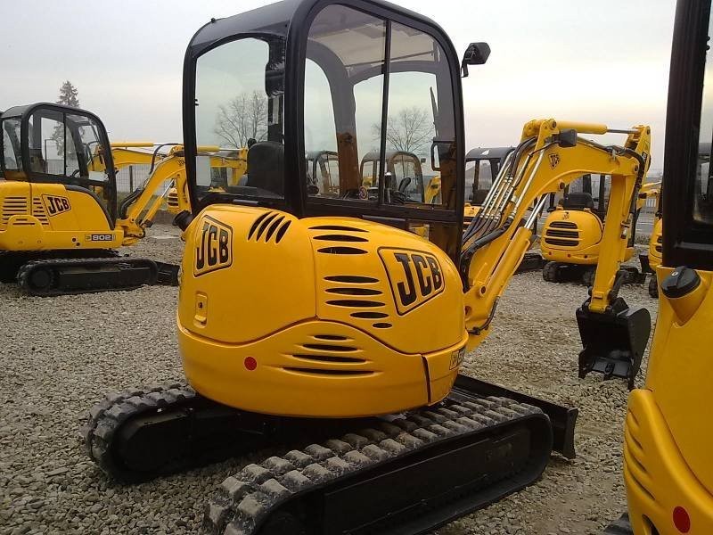 JCB 8025 ZTS 2007 / mini koparka używana — zdjęcie 4