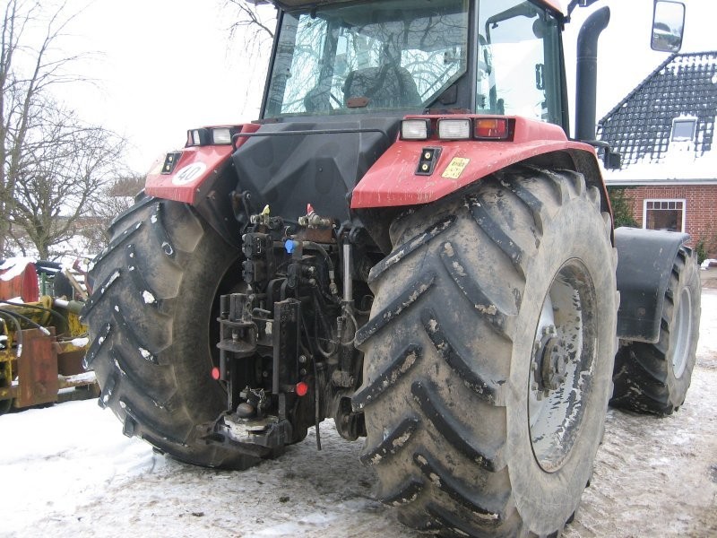 Case Magnum 7210 PRO — zdjęcie 2