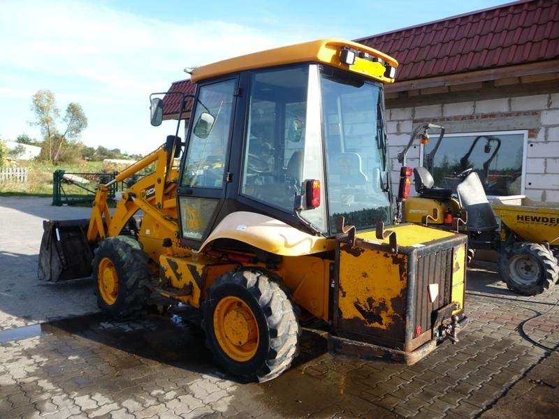 Koparka JCB 2CX Airmaster z roku 2004 — zdjęcie 2