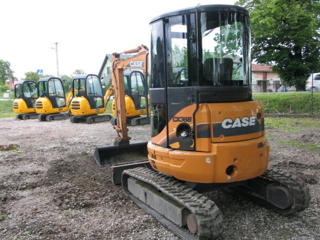Sprzedam koparkę Case CX36B z 2008 roku — zdjęcie 2