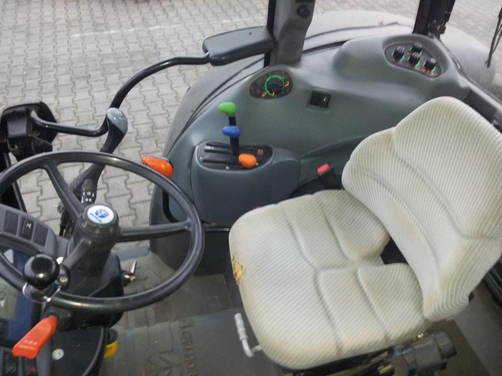 New Holland TN 75D - 2003 — zdjęcie 2