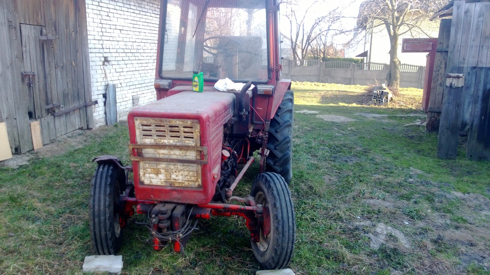 Sprzedam ciagnik  Wladimirec T 25 + pług dwuskibowy — zdjęcie 2