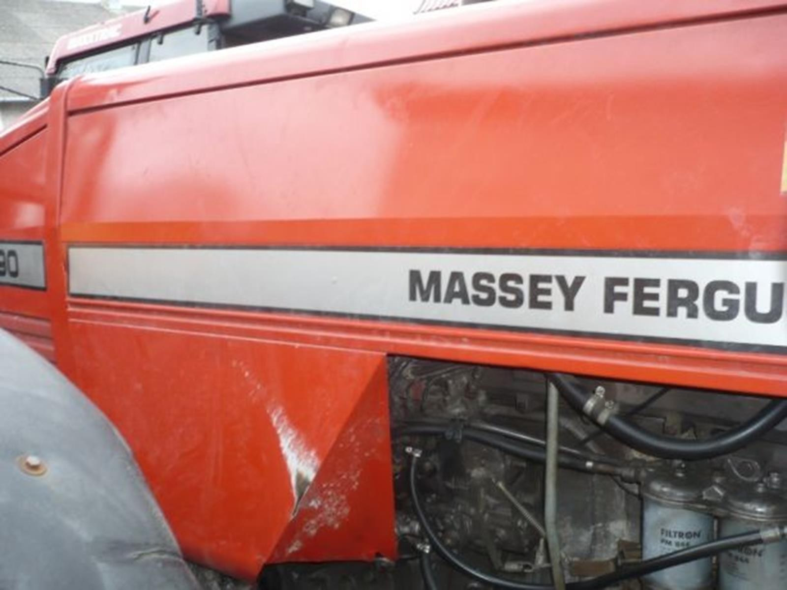 Osłona,maska silnika Massey Ferguson 3635, 3645, 3655, 3670,3680,  — zdjęcie 1
