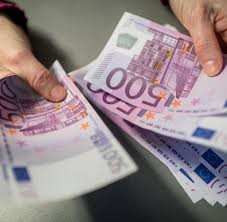 Helló Van egy tőkéje 2.500.000 EURO tettünk