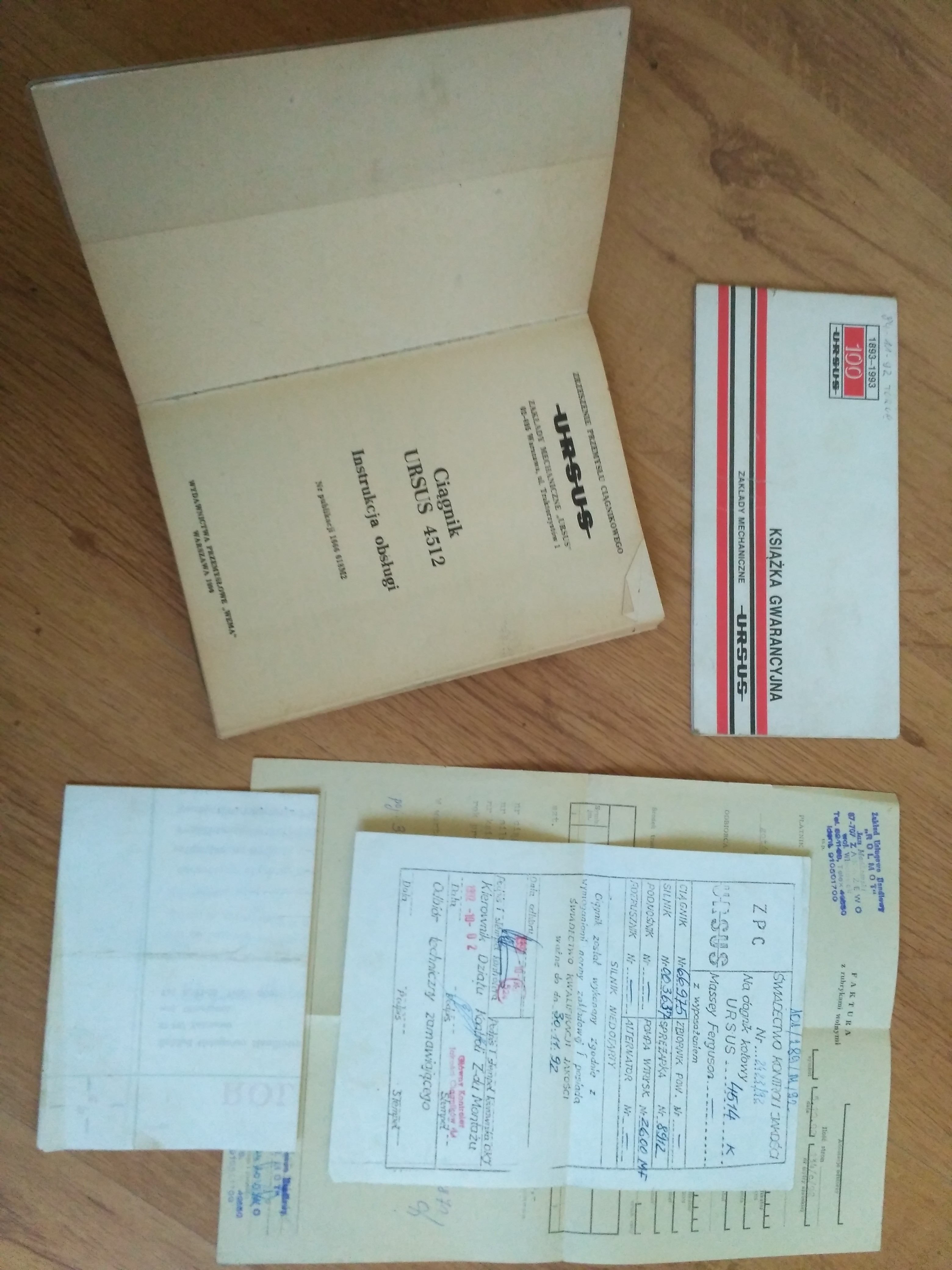 CIĄGNIK URSUS 4514 PIERWSZY WŁAŚCICIEL 1992 ROCZNIK — zdjęcie 4