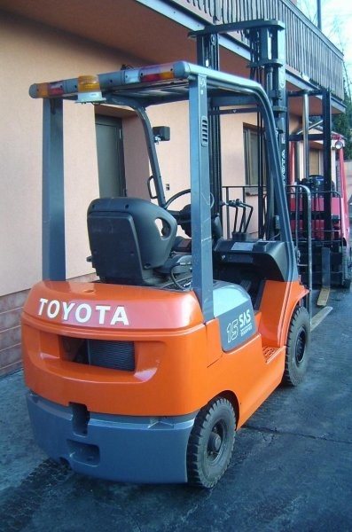 Sprzedam Wózek Widłowy Toyota 7FGF18 — zdjęcie 2