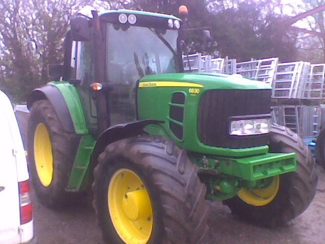 TRACTORS & TELEHANDLERS FOR EXPORT — zdjęcie 1