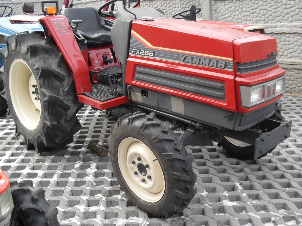 YANMAR FX 265  26 KM 4X4 wspomaganie mini traktor kubota ładowacz TUR — zdjęcie 2