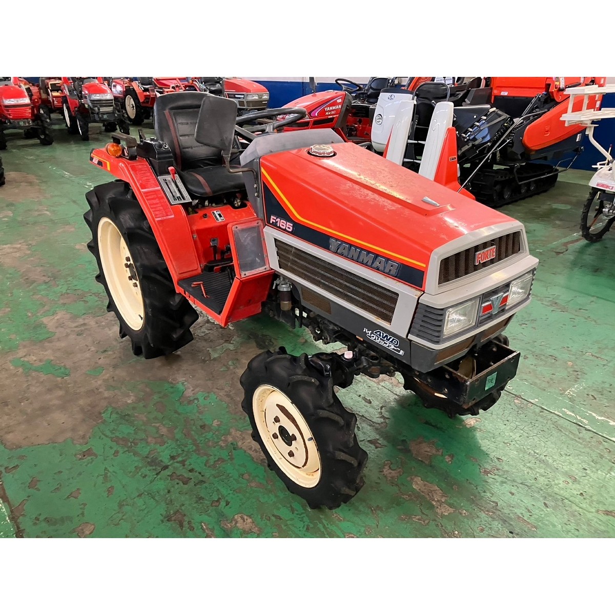 Traktor Yanmar F165D | Mini traktor z Japonii — zdjęcie 2