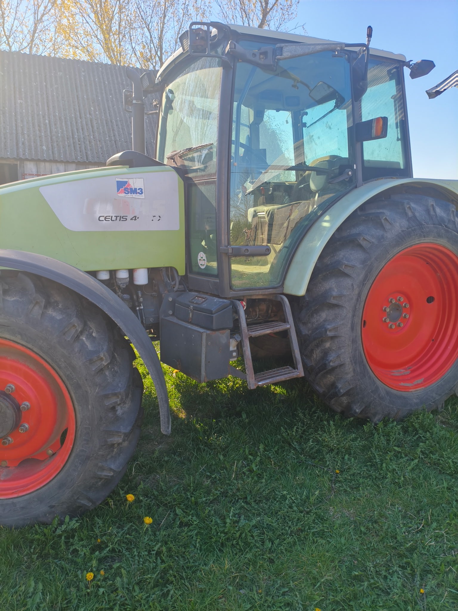 Sprzedam ciagnik Claas — zdjęcie 4