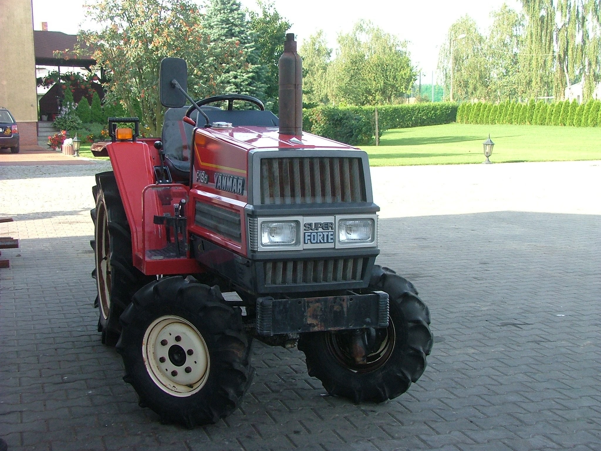 Mini Traktorek YANMAR F18D kubota iseki 18 KM4x4 — zdjęcie 3