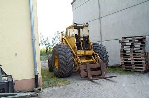Ładowacz czołowy Volvo LM 840,