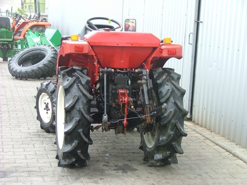 Mini Traktorek Mitsubishi MT165, 16KM, 4x4 — zdjęcie 5