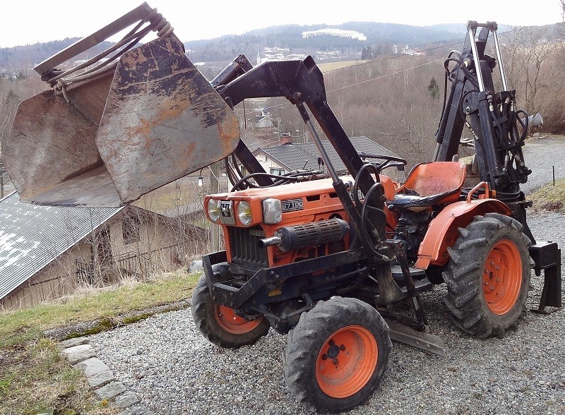  Kubota 7-0-I-b+ ładowacz czołowy — zdjęcie 1