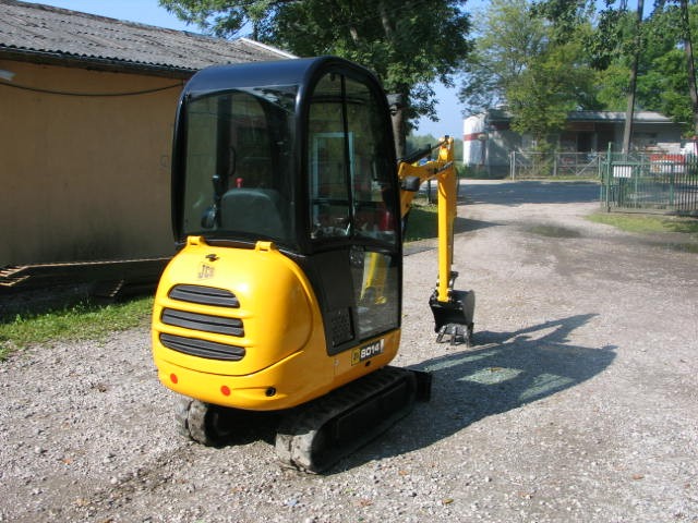 koparkikrakow.pl - JCB 8014 z 2005 roku - sprzedam — zdjęcie 3