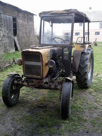 Ursus C-330 — zdjęcie 1
