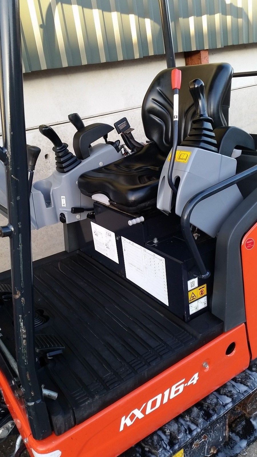 Mini koparka Kubota KXX-46I — zdjęcie 4