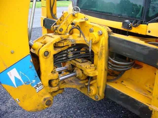 JCB 2CX 4x4 Koparko Ĺadowarka — zdjęcie 2