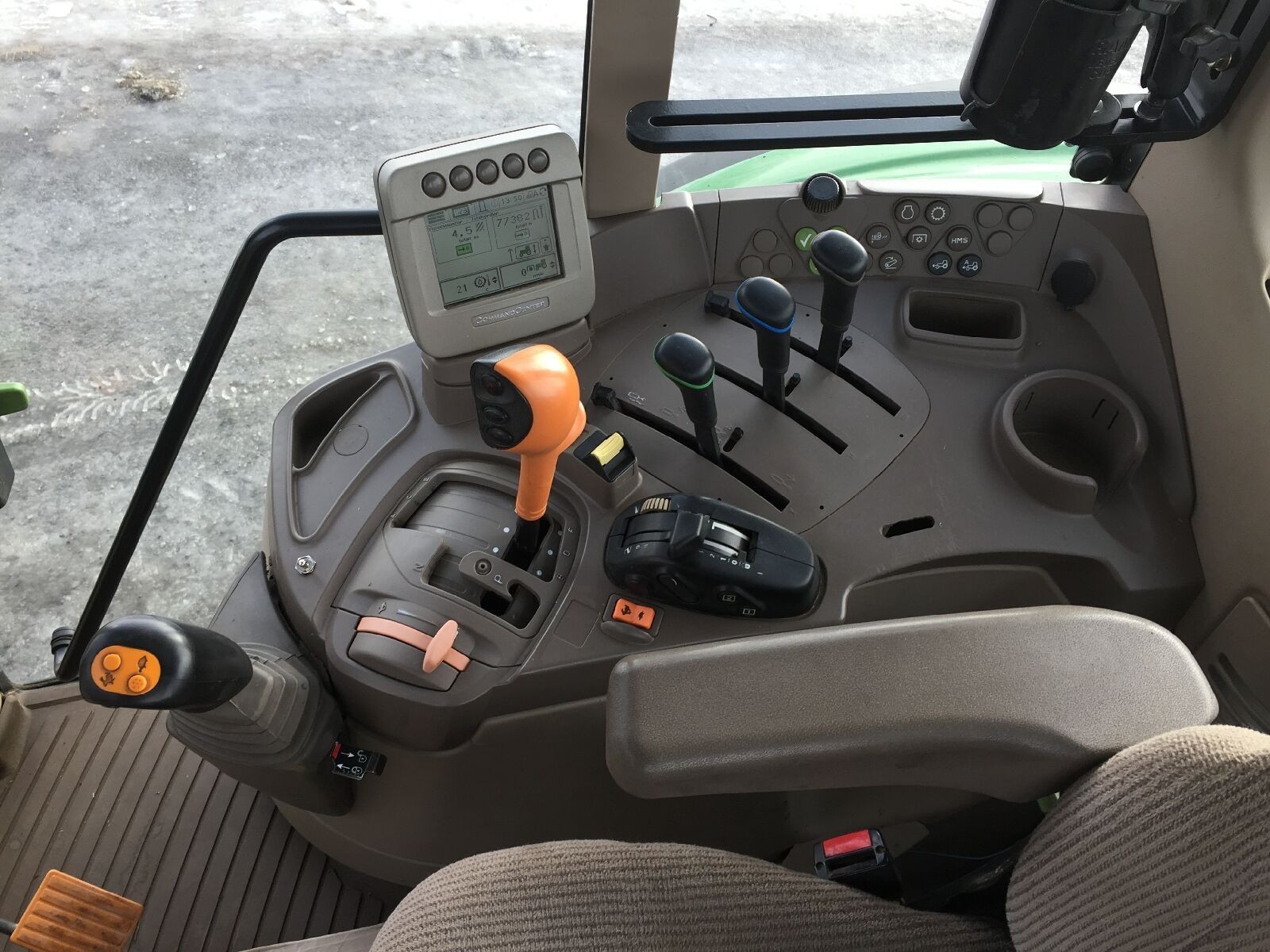 John Deere 6330 PR 40KM — zdjęcie 3