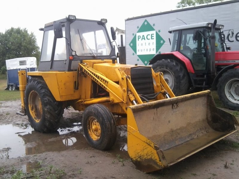 sprzedam koparki i traktor — zdjęcie 2
