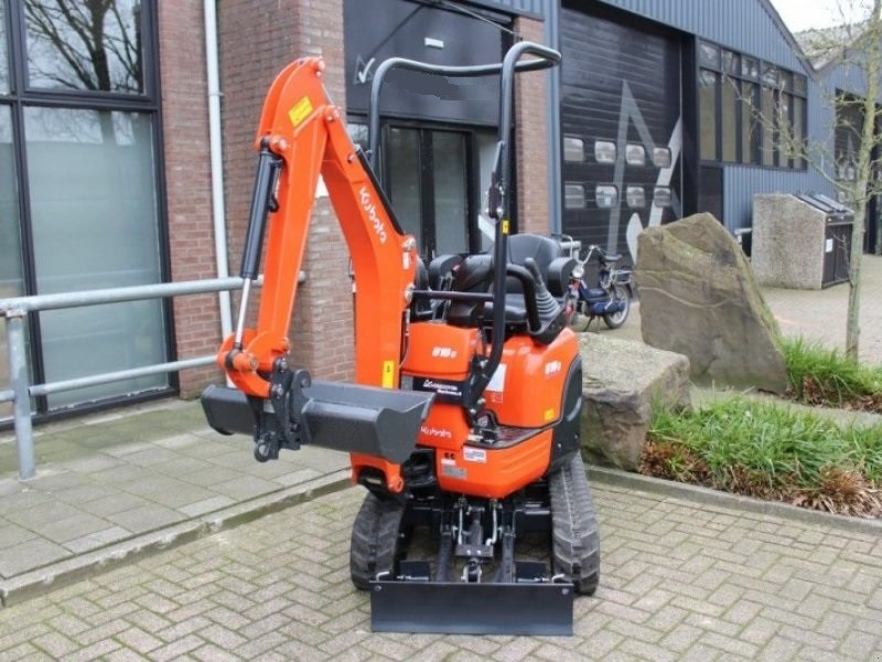 Koparka Kubota Uc10c-3 — zdjęcie 2