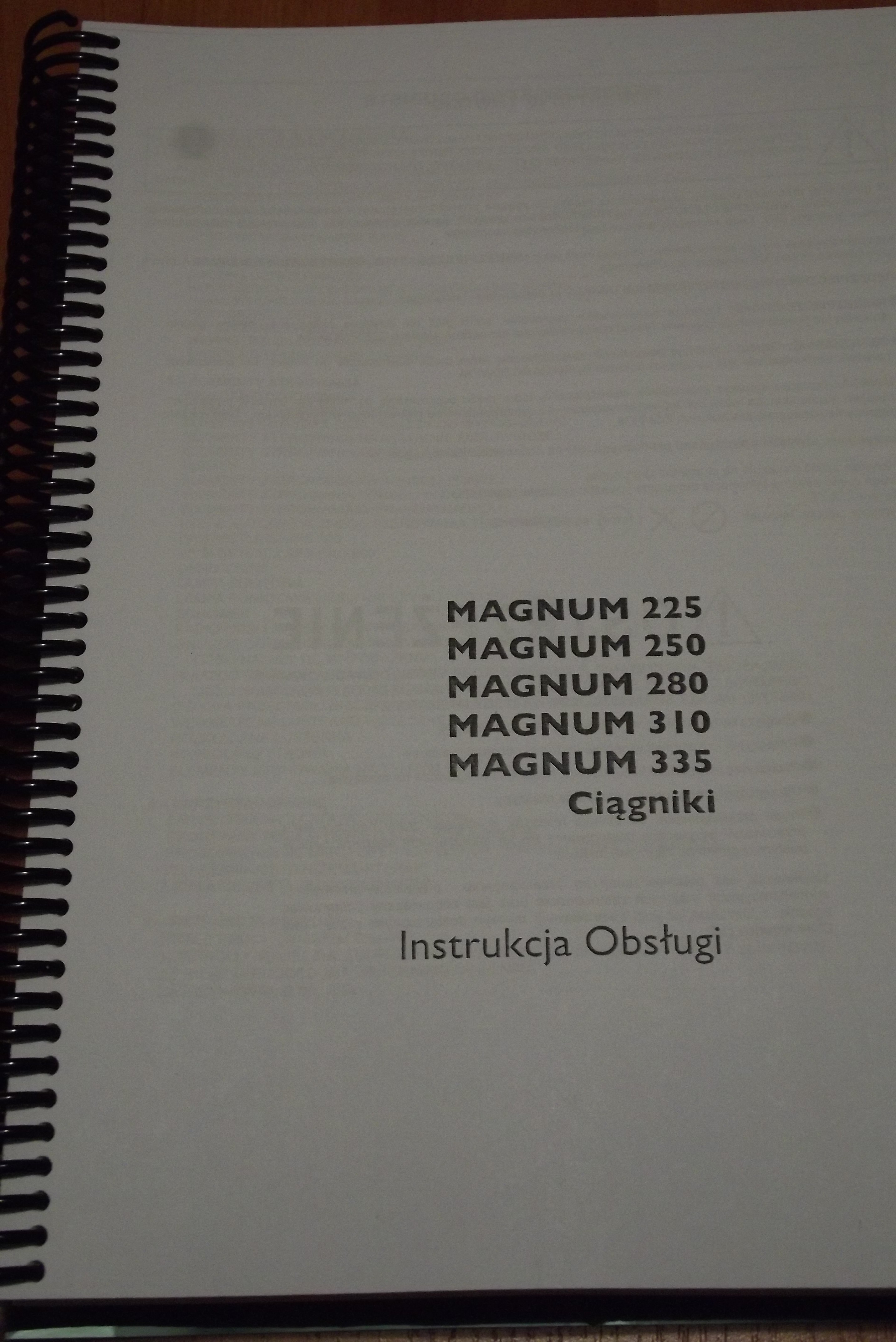 Instrukcja obsługi ciągnika CASE MAGNUM 225,258,280,310,335.   — zdjęcie 1