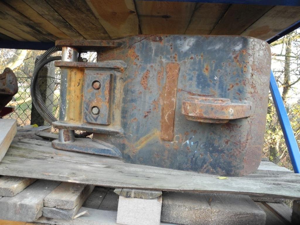 Adapter do młota hydraulicznego — zdjęcie 1