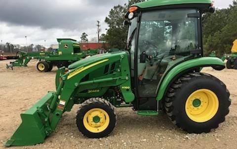 John Deere 3046R — zdjęcie 1