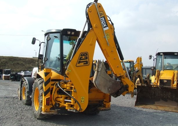 JCB 3CX Contractor APC z roku 2008 — zdjęcie 2