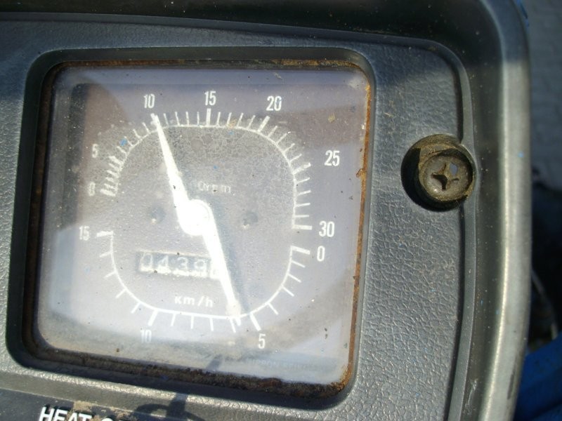 Mini Ttaktorek Mitsubishi MT1401D, 14KM, 4x4 — zdjęcie 5