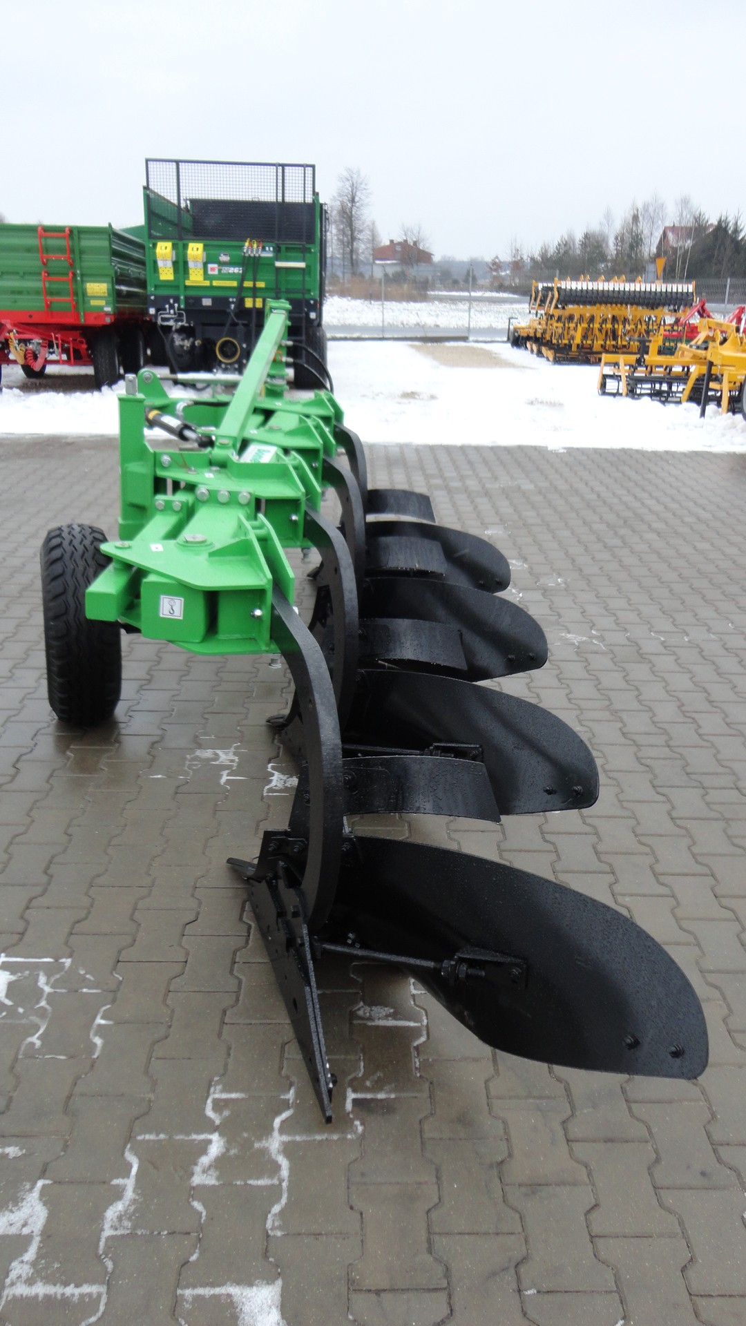 Pługi jednobelkowe Bomet 3-5 skib — zdjęcie 7