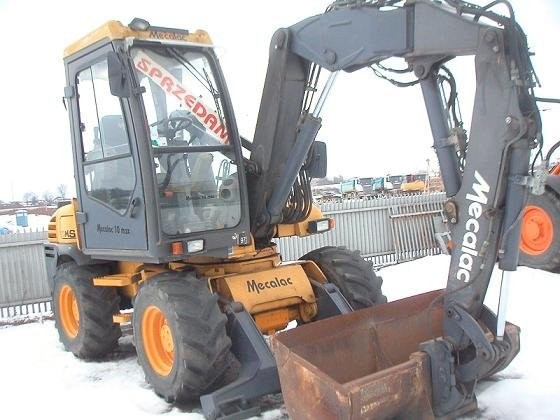 CAT 432.CASE695.CASE 590.MECALAC — zdjęcie 2