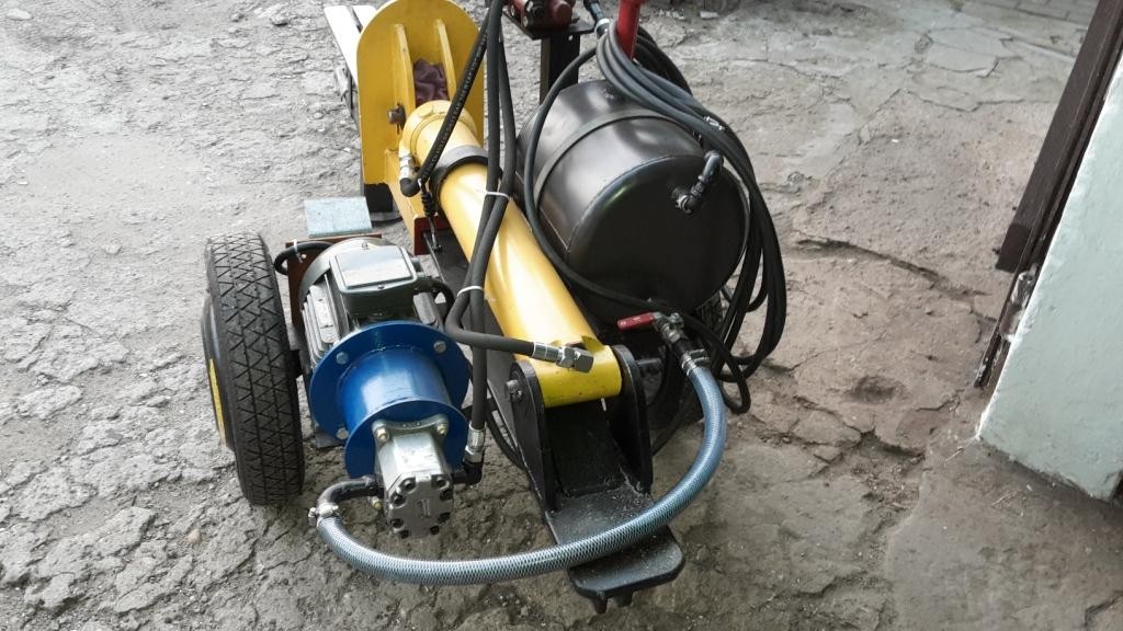 ŁUPARKA HYDRAULICZNA — zdjęcie 1