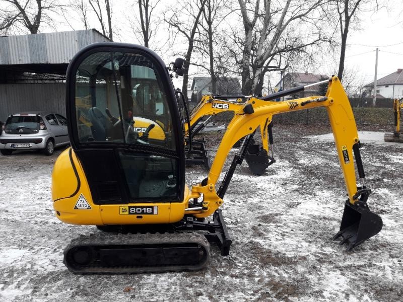JCB 8018 2011, 2012 - sprzedam minikoparki  — zdjęcie 4