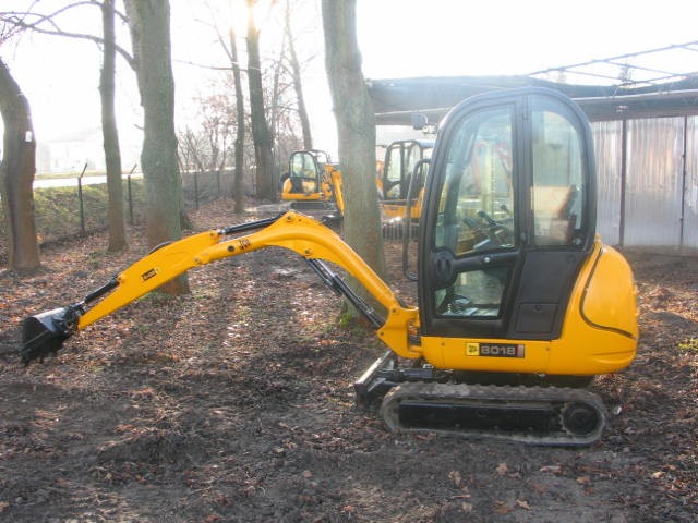 koparkikrakow.pl - JCB 8018 Gravemaster 2006 rok — zdjęcie 1