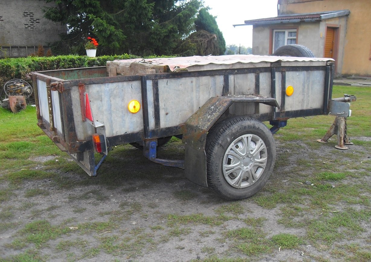 Sprzedam przyczepkę samochodową — zdjęcie 3