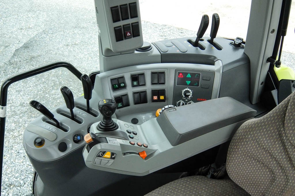 Ciągnik kołowy CLAAS ARION 510, 2009r, 123 500 zł netto, z Włoch — zdjęcie 5