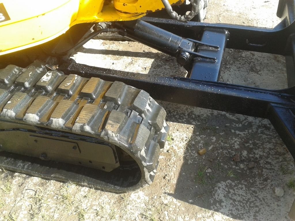 JCB 8030 ZTS 2011 28KM 2200mh 803 8030 LEASING GWR — zdjęcie 3