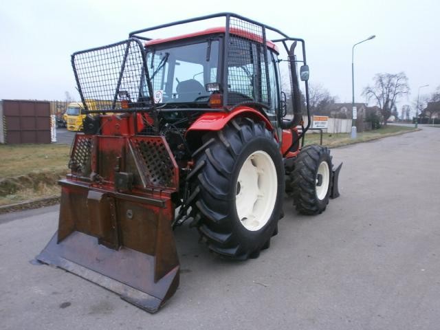   Ciągnik Zetor Proxima Plus + ładowacz czołowy — zdjęcie 3