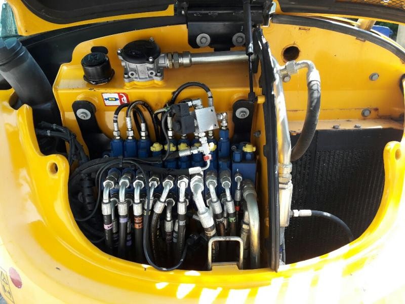 JCB 8050 - koparkikrakow.pl - 2011 rok — zdjęcie 6