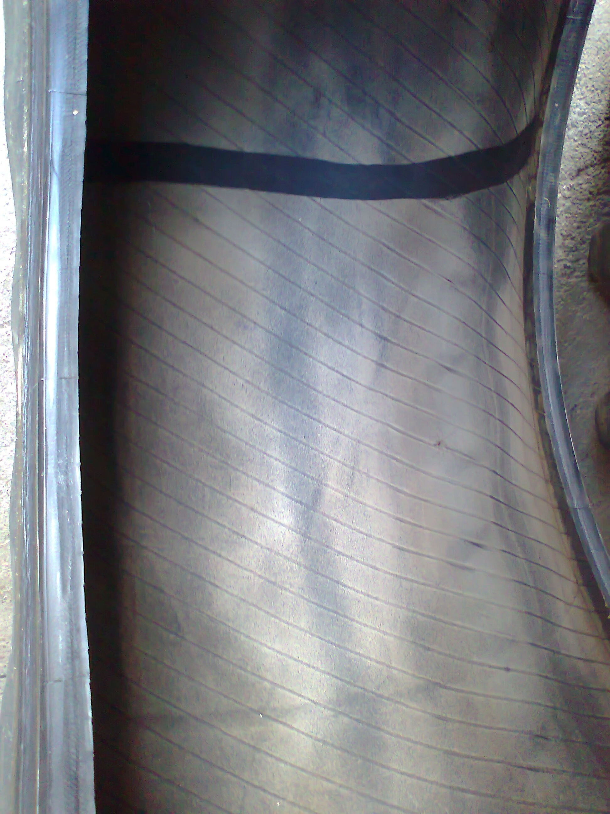 Michelin - 16.9 R 28 (RADIAL) — zdjęcie 2