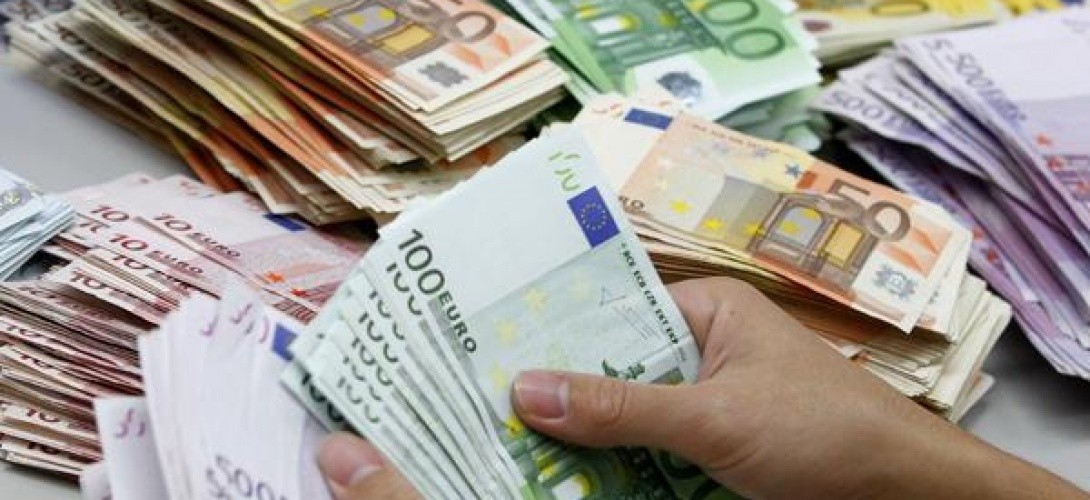 Oferta de împrumut între privat și serios