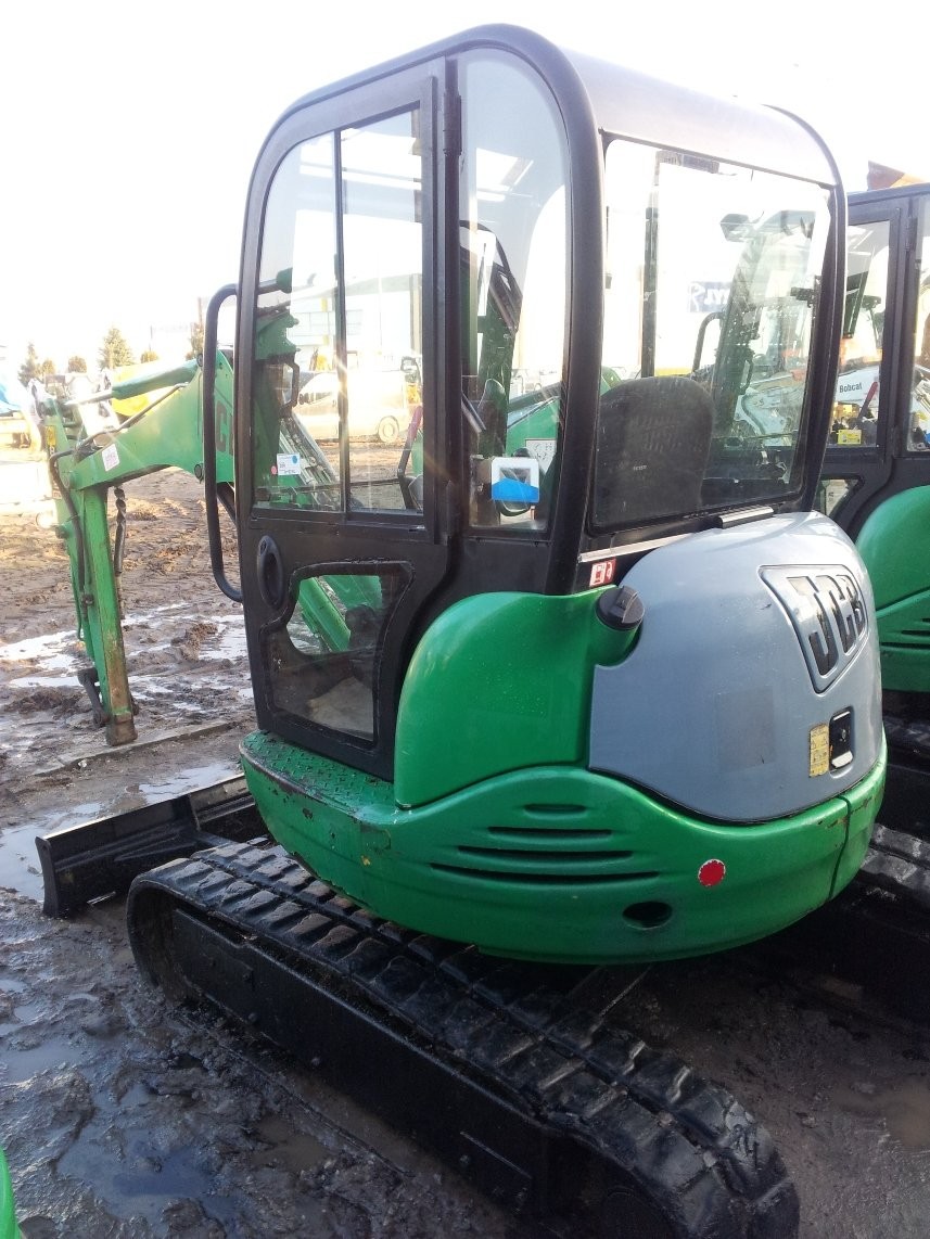 JCB 8032 ZTS 2006 28KM 2000mh 803 8025 LEASING GWR — zdjęcie 3