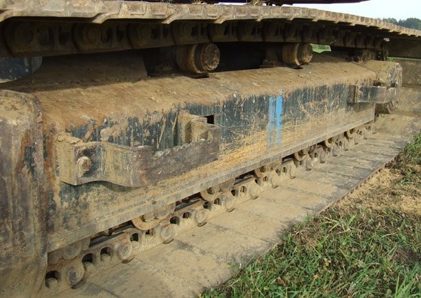 koparka gąsienicowa- 13 ton JCB JS 130 LC — zdjęcie 3